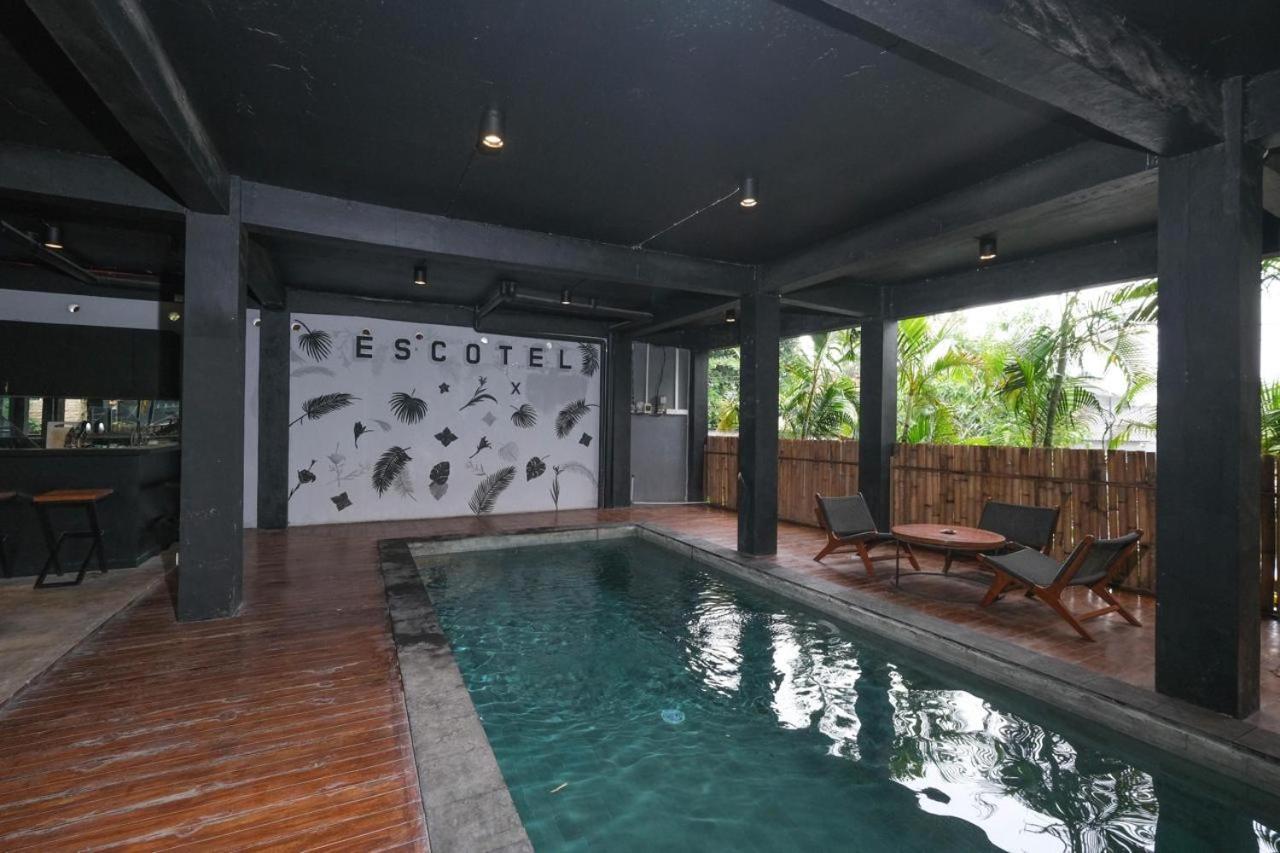 Escotel Krisnantara Canggu Extérieur photo